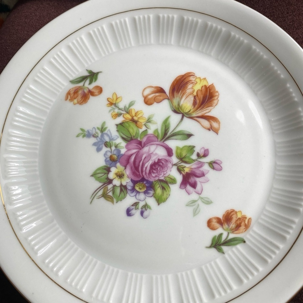 CP German Democratic Republic Floral Salad Plates Floral Gold Trim Rose Set of 2 - Picture 5 of 8